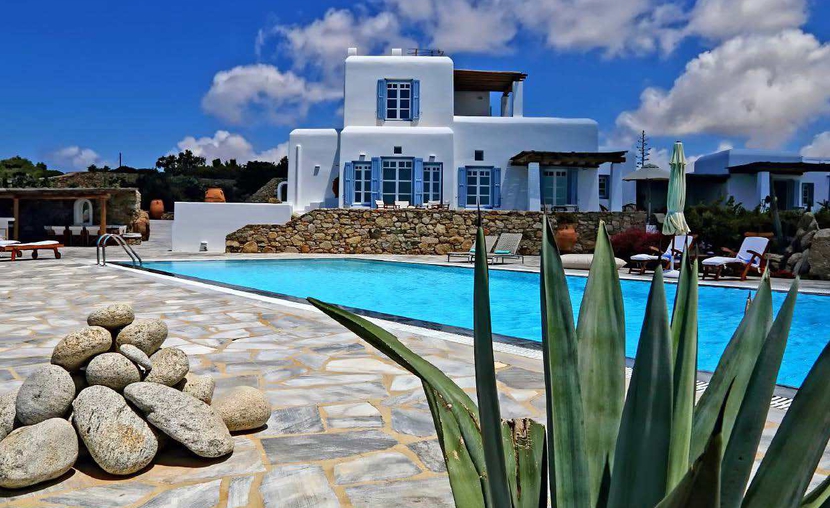 Holiday Cycladic