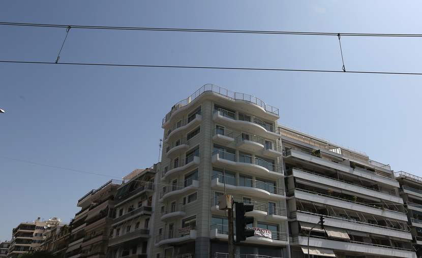 Πολυκατικία 9
