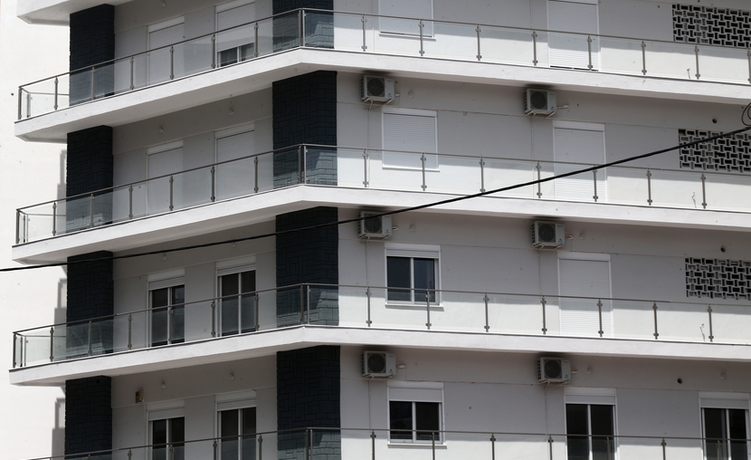 Πολυκατοικία 23