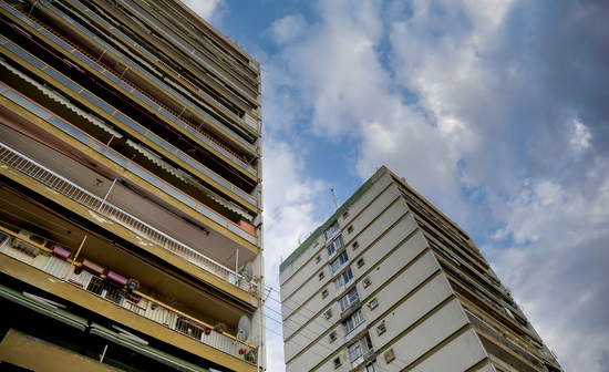 Πολυκατοικίες 6